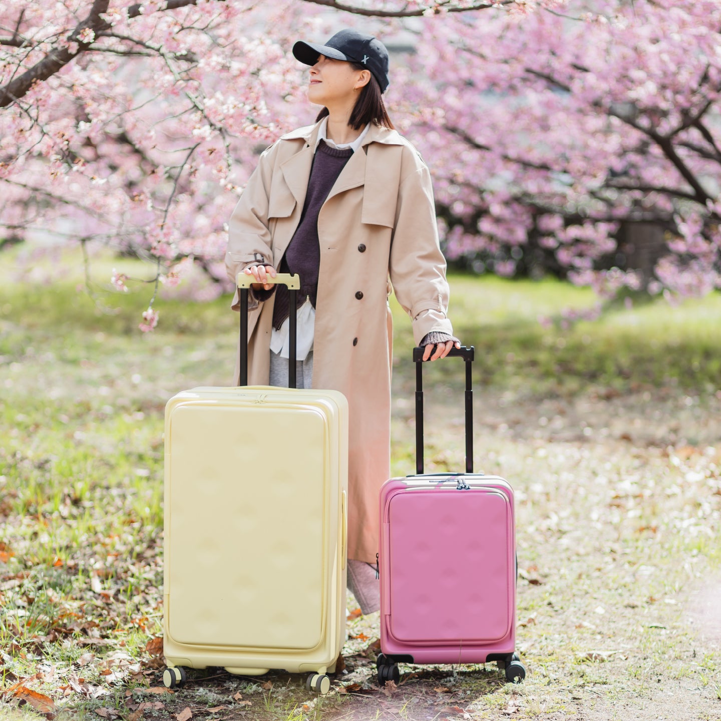 CHEECASE Large-Capacity Suitcase Max– Front Opening