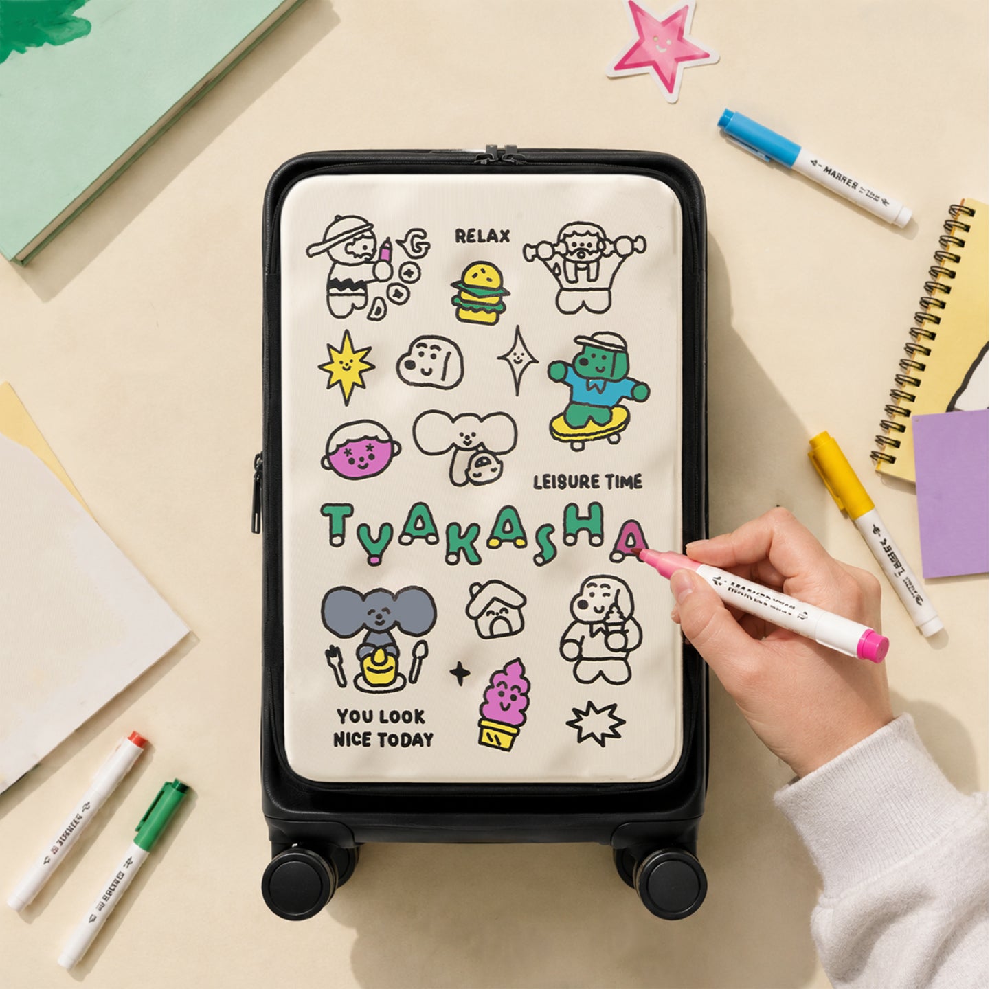 旅するたび、カーニバル！ CHEECASE × TYAKASHA  DIYスーツケース フロントオープン式｜ パレットORING