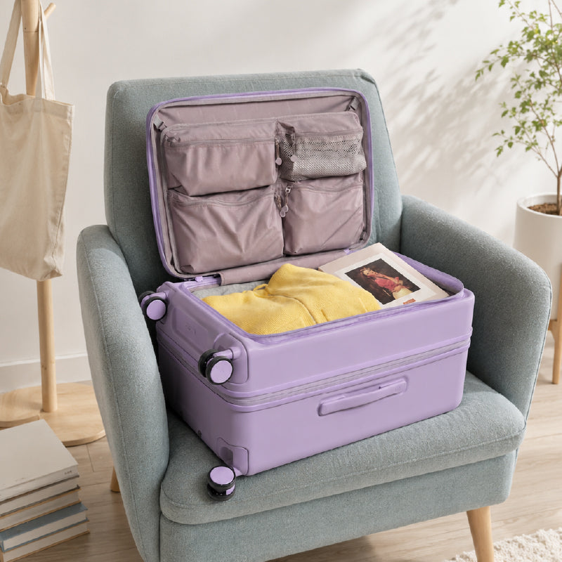狭い場所でも、荷物を出し入れしやすい