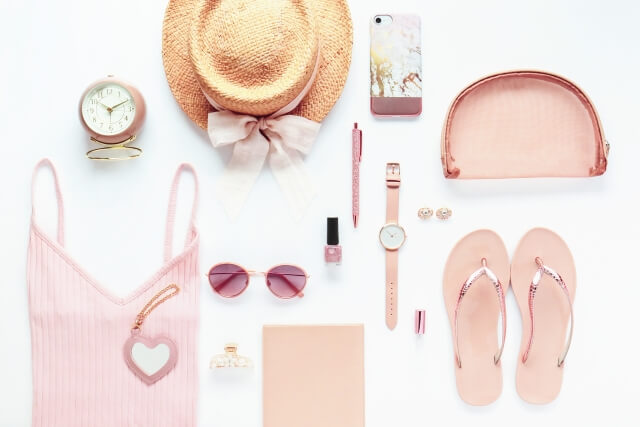 短期旅行を彩るスーツケースとコーディネートの考え方